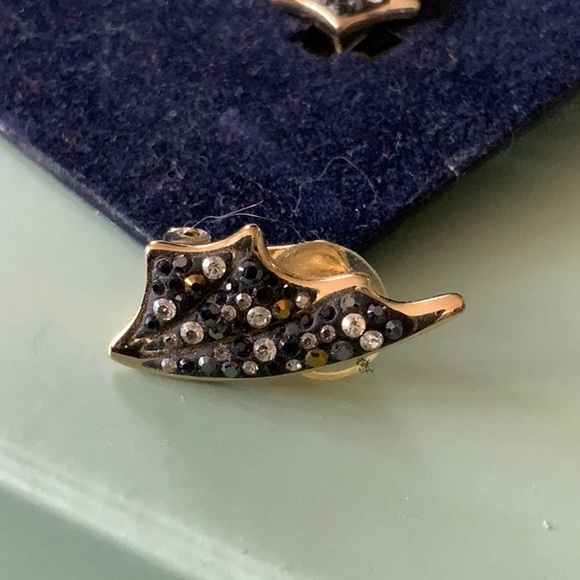 Swarovski Bat Wing clip on earrings. - Picture 3 of 5